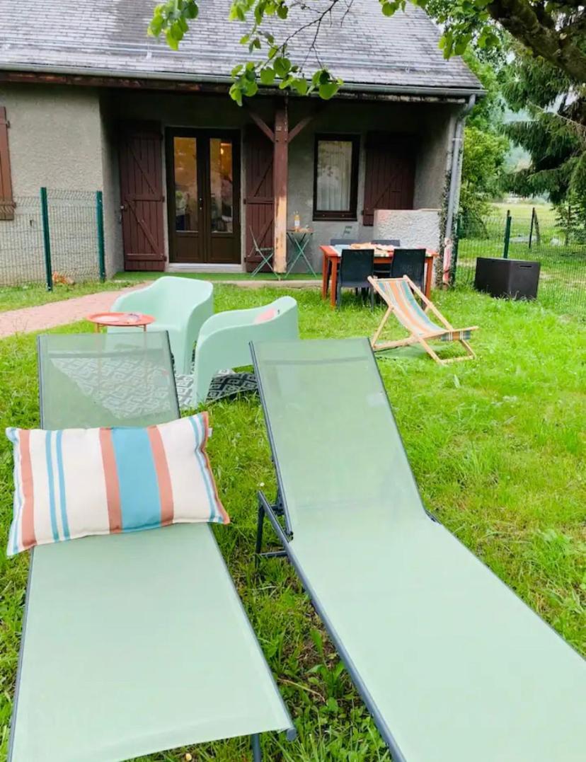 La Suite Unique - Le Jardin Sur Les Pyrenees- Vue Panoramique Montagne -Jardin Cloture Prive De 100M2-Parking-Linge De Lit Et Serviettes Compris- Bielle Exterior foto